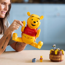 LEGO® ǀ Disney Winnie the Pooh - Classic Decoration Building Kit with Honey Pot for Ages 18+ - 43300