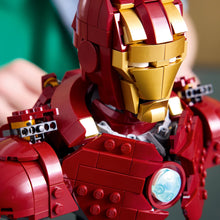 LEGO® ǀ Marvel Iron Man MK4 Bust, Buildable Model for Adults with Minifigure, Collectible Gift 76327